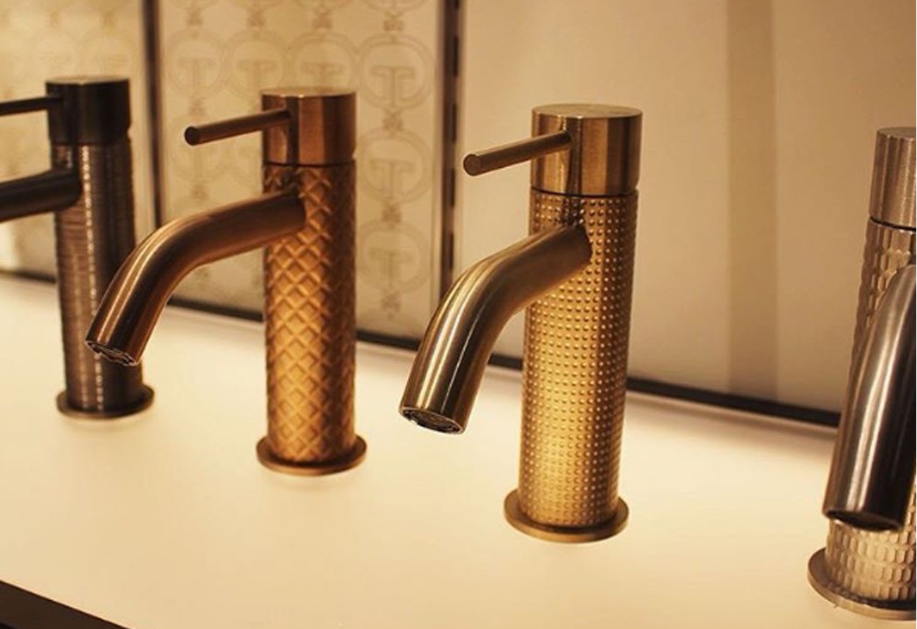 Gessi-bathroom-trends-ish-gold--copper-taps