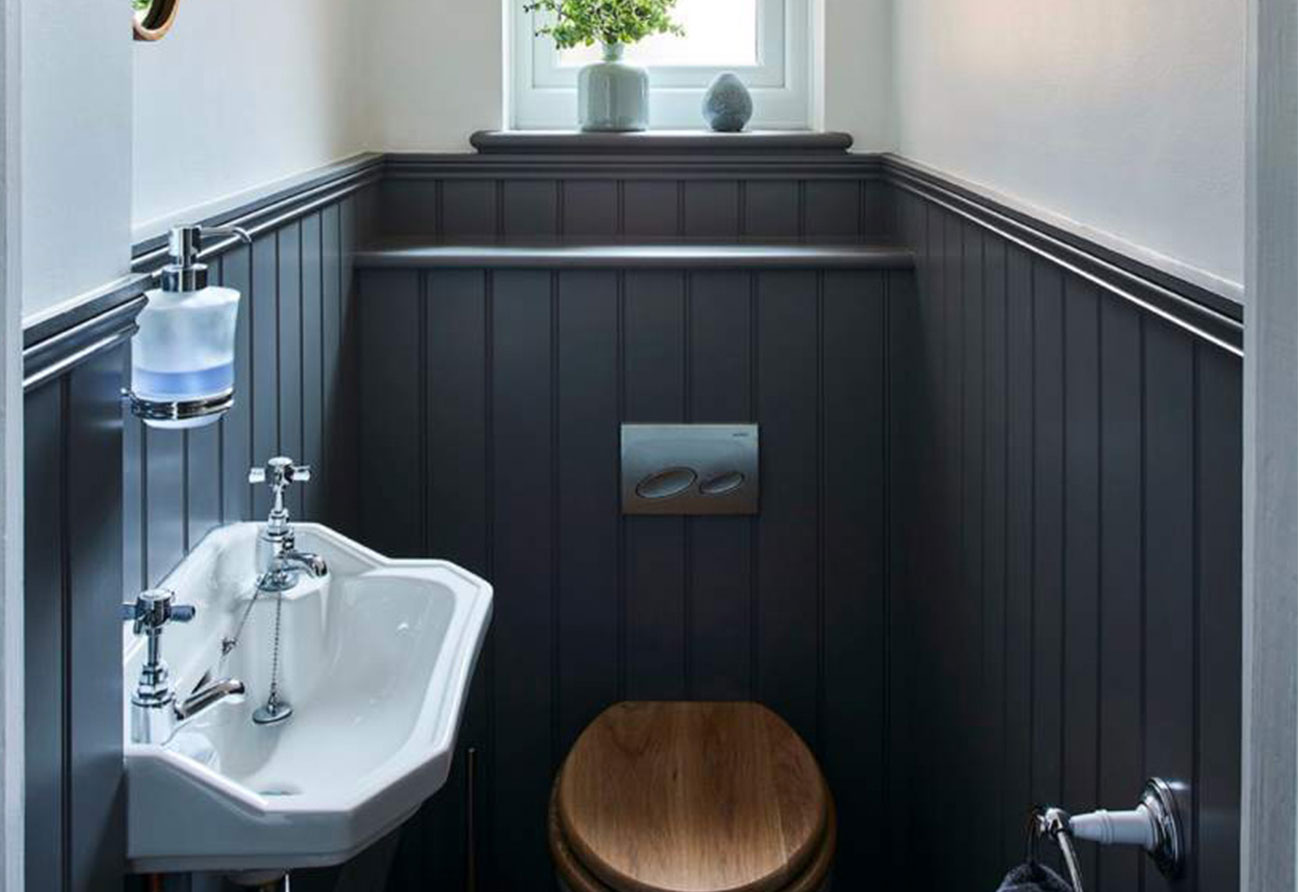 classy-cloakroom-panelling