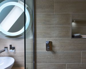 contemporary-bathroom-mirror