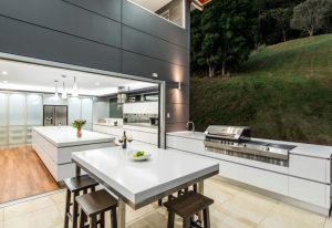 modern-outdoor-kitchen-patio